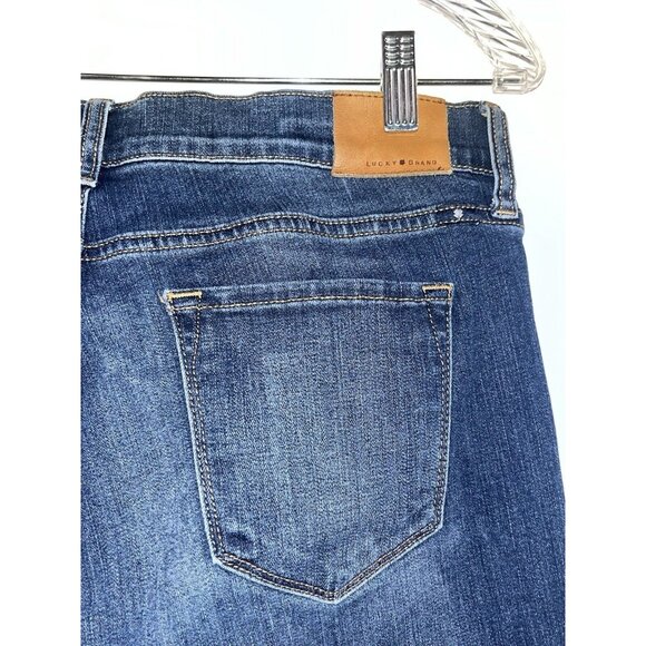 LUCKY BRAND 10/30 Women’s Jeans — Charlie Skinny - Picture 1 of 4
